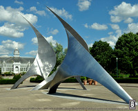 "NavStar ’92" -03 (Artist : Stephen Canneto) 3 Sculptures representing the sails of Columbus’ ships
