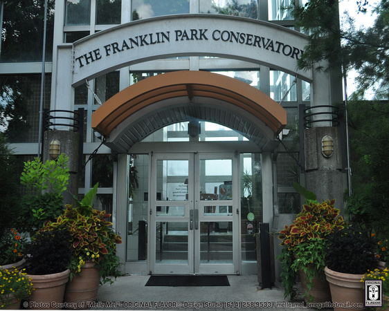 Franklin Park Conservatory-Entry Plaza 01